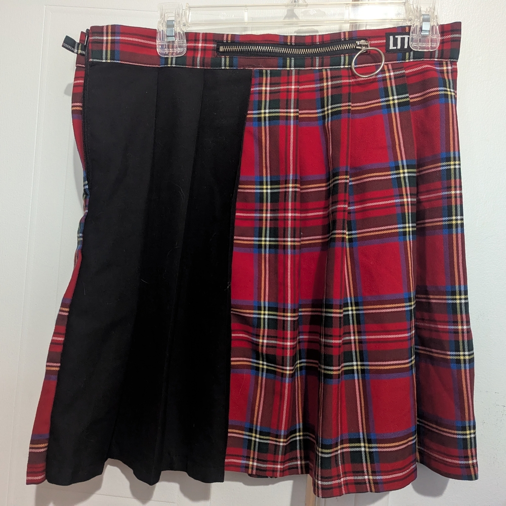LTT Half Plaid/Black Pleated Skirt
